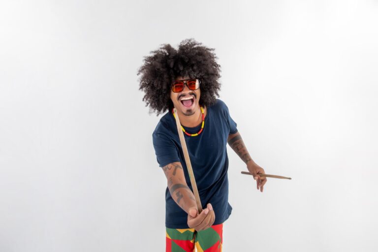 Na Pele – Festival Multilinguagens de Cultura Negra – 2ª Edição Oficina de Percussão e Movimentação na Casa da Cultura, em Canaã dos Carajás-PA.